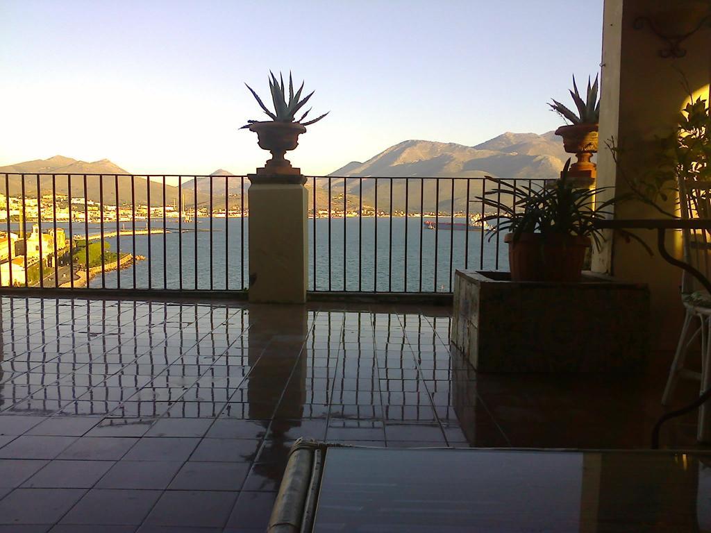 Bed and Breakfast Il Vecchio E Il Mare Geata Exterior foto
