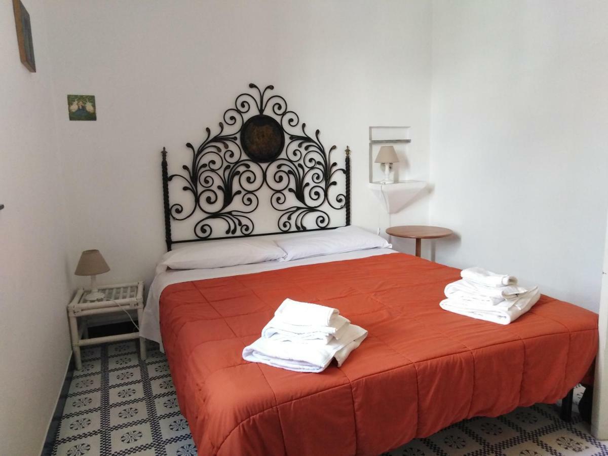 Bed and Breakfast Il Vecchio E Il Mare Geata Exterior foto